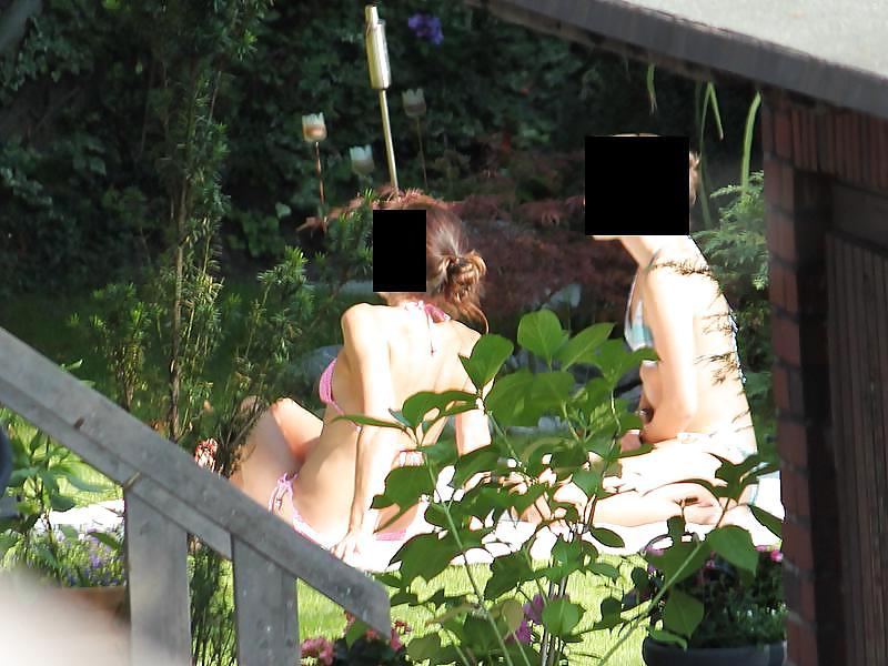6P Voyeured neighbourhood TEEN + MILF