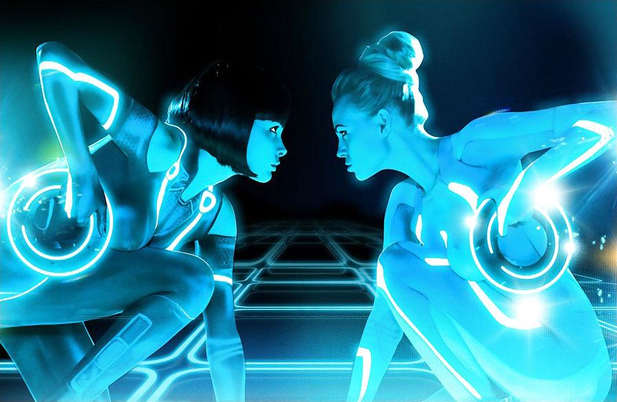 9P Tron - Game On
