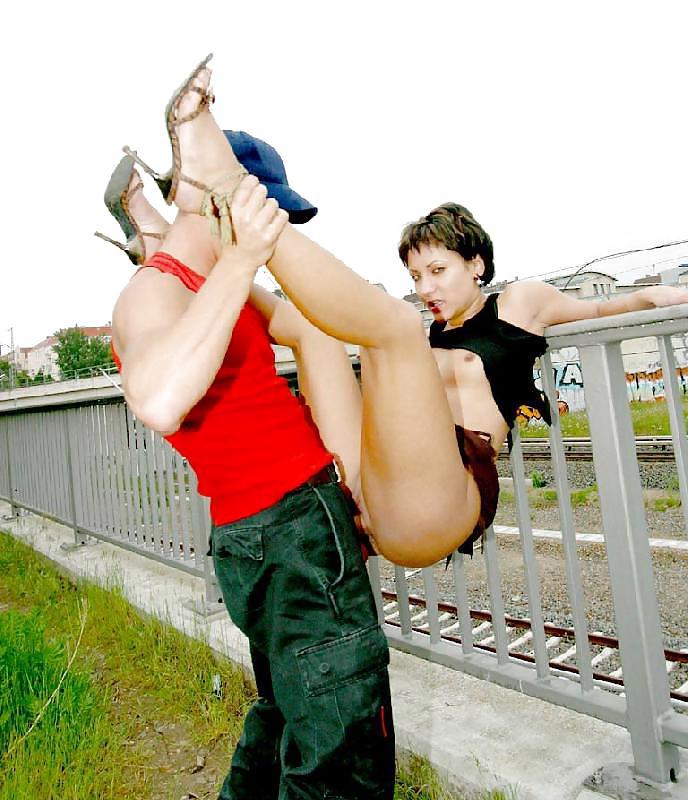 16P Couple fucking outdoor by Sail