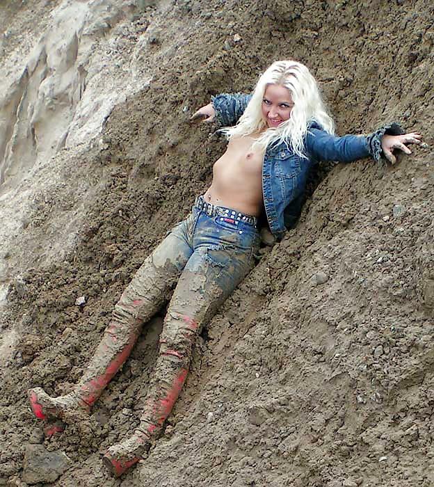 25P Nice girls in jeans XXVII