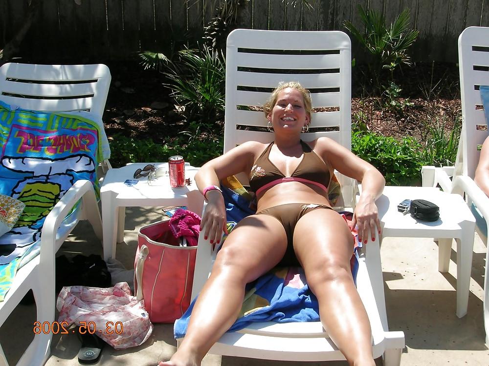 10P Cameltoe