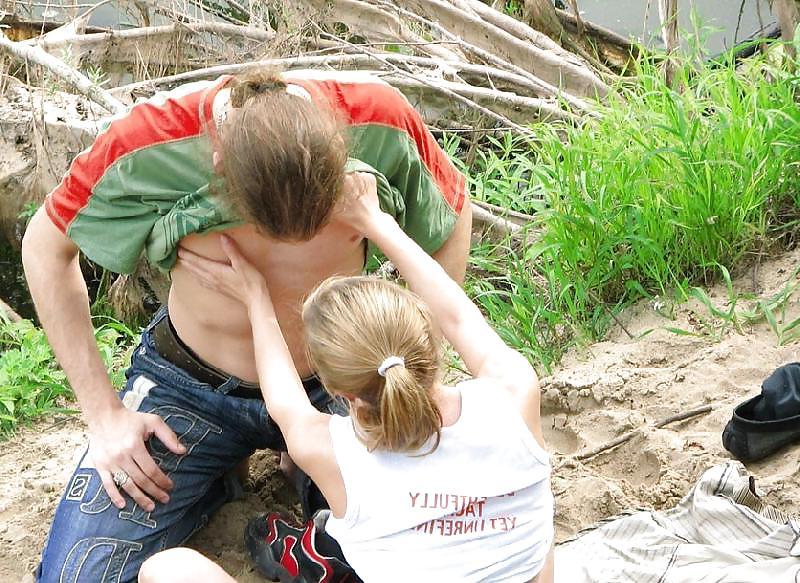 15P Young couple fucking outdoor 02 by Sail