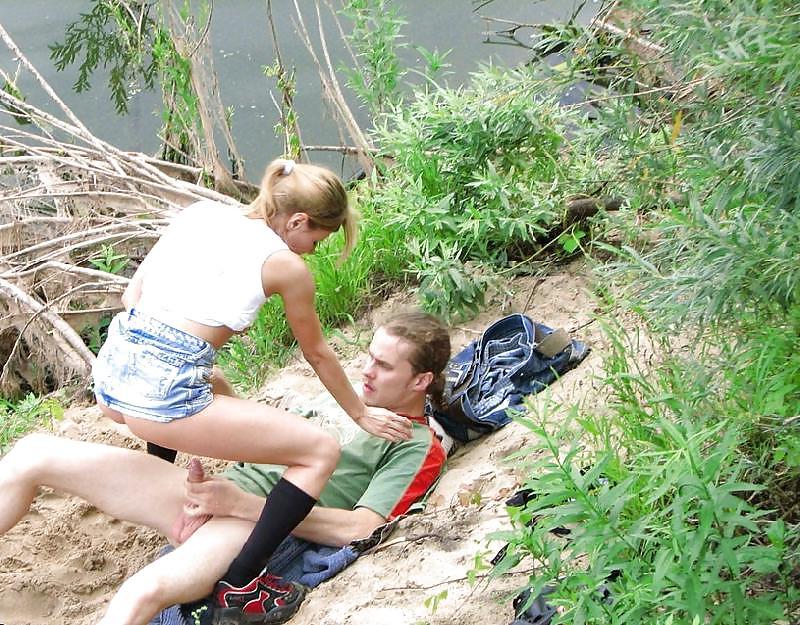 15P Young couple fucking outdoor 02 by Sail