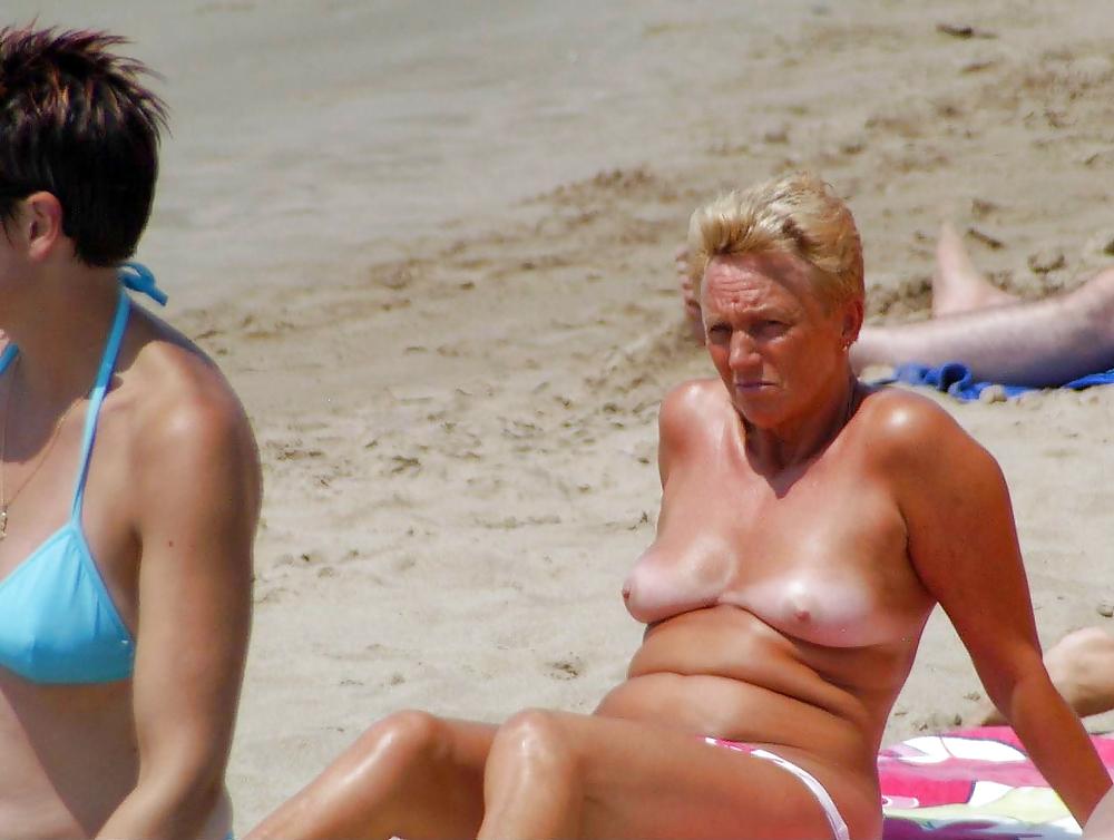25P Housewife Nudism 22