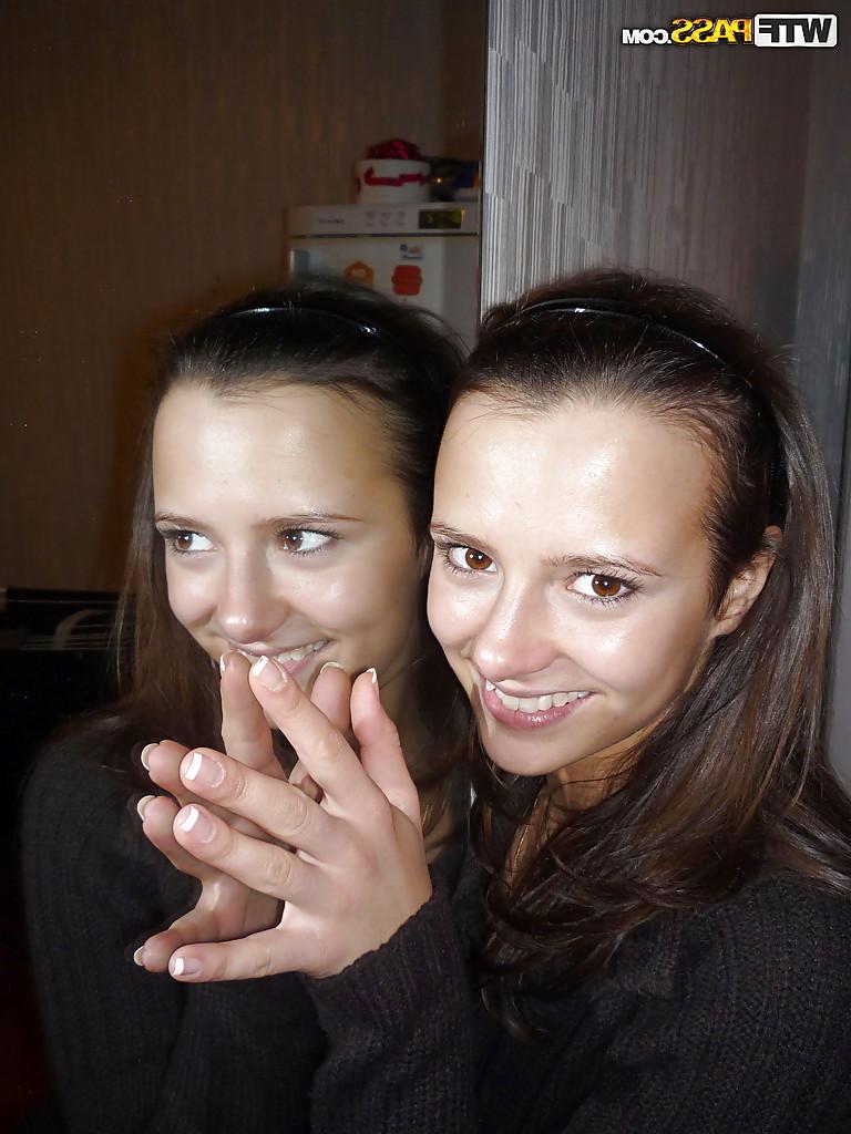 16P Foxy brunette amateur revealing her tiny titties and neat fanny