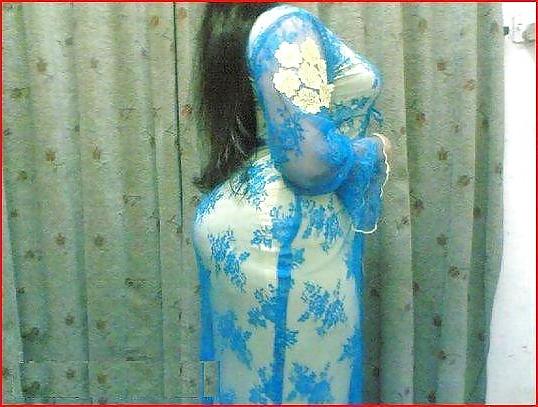 25P OVER 40 OLD ARAB MILF