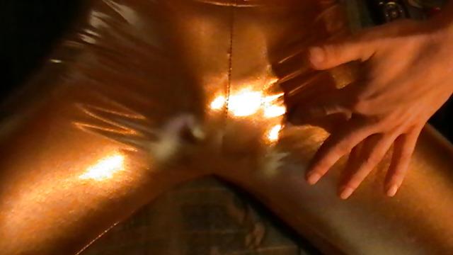 25P New Gold Leggings