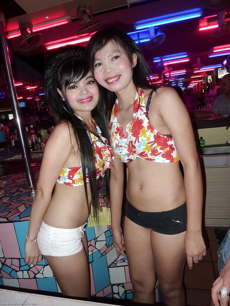 14P Seductive asian girl in white shorts gets picked up and fucked