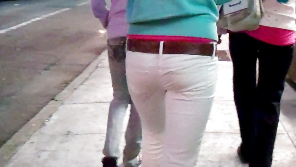 25P Ass & butts in jeans that I like today