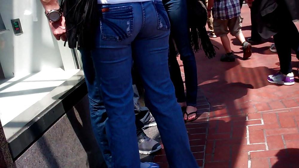 25P Ass & butts in jeans that I like today