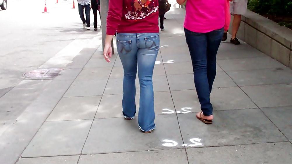 25P Ass & butts in jeans that I like today