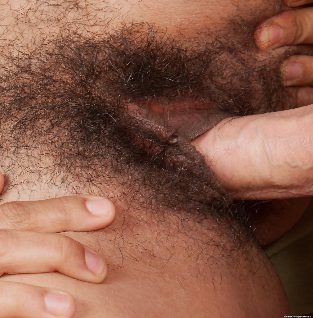 16P Ebony milf gets her very hairy cunt exposed for a hardcore fuck