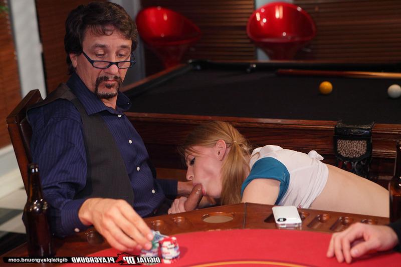 16P Naughty teenage slut gives a slurpy blowjob to her sugar-daddy