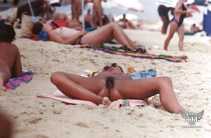 25P Bikini Pubes