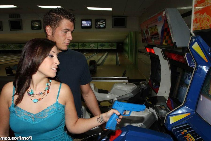 16P Hot 18 year-old Abby Lane gets fucked hard in an arcade