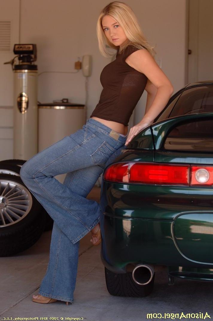 16P Alison gets naked by car