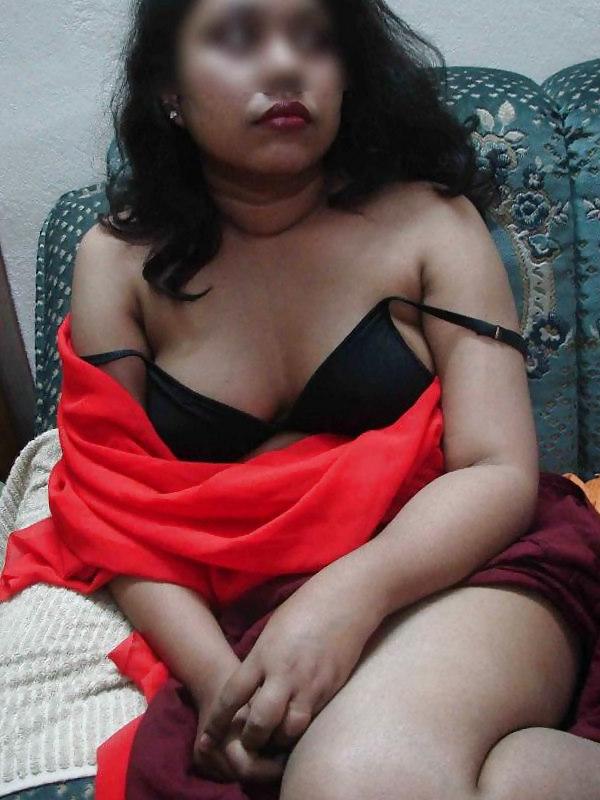 4P Desi whore
