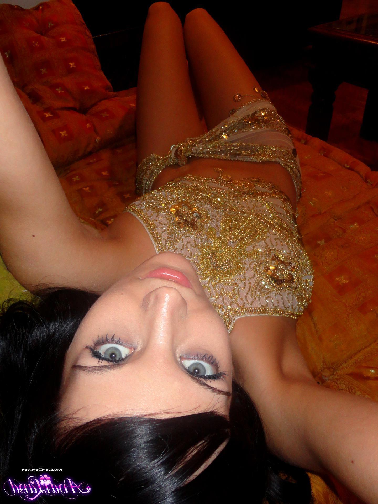 15P Pictures of Andi ready to have some fun in a hot belly dancer outfit