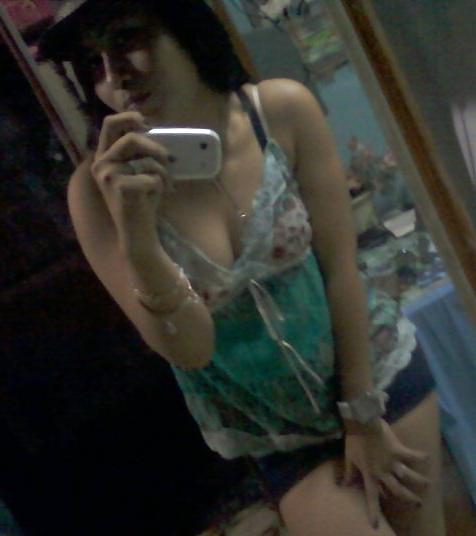 16P Jullie filipin 24 years old a student.. perfect girl