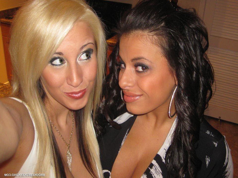 16P Pictures of Brooke Becker hanging out with her friend