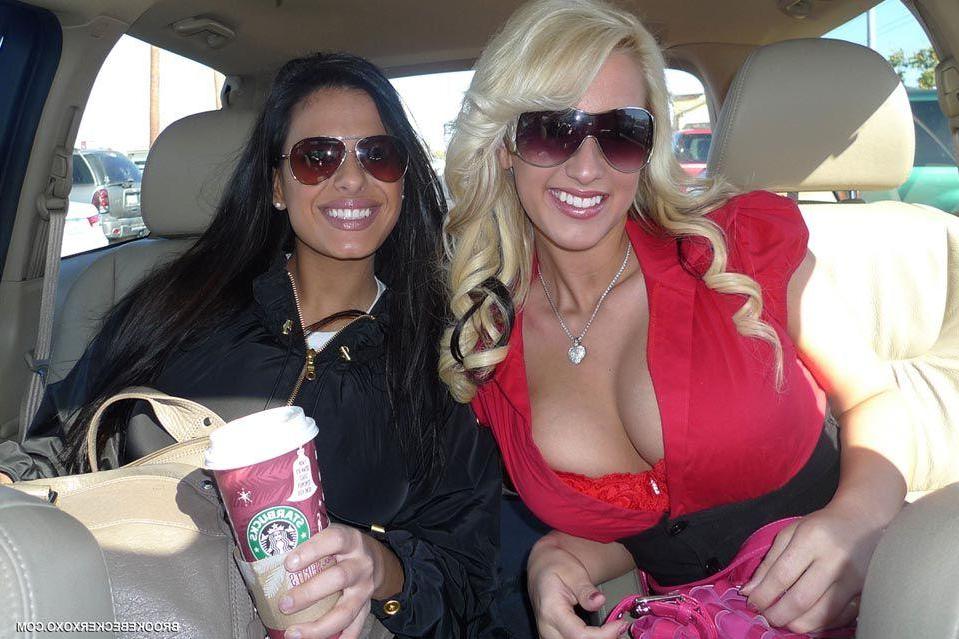 16P Pictures of Brooke Becker hanging out with her friend