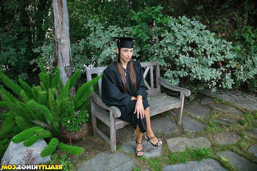 20P Pictures of three hot teens celebrating their graduation