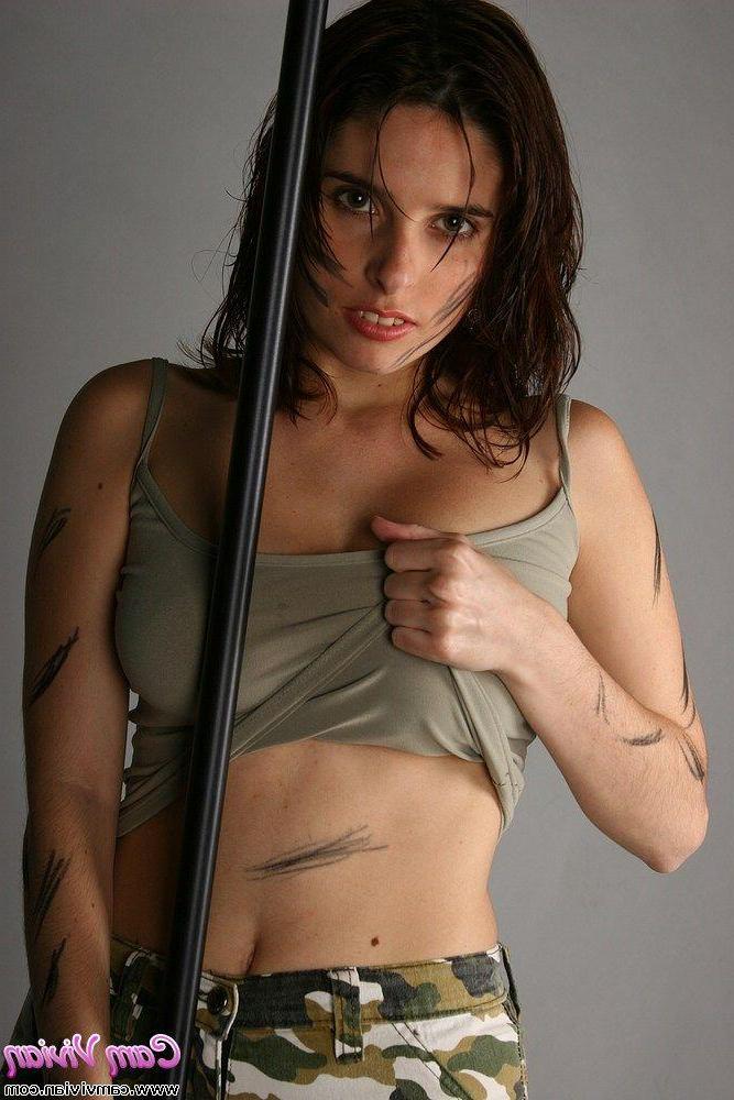 19P Pictures of Cam Vivian dressed in camo and ready for sex
