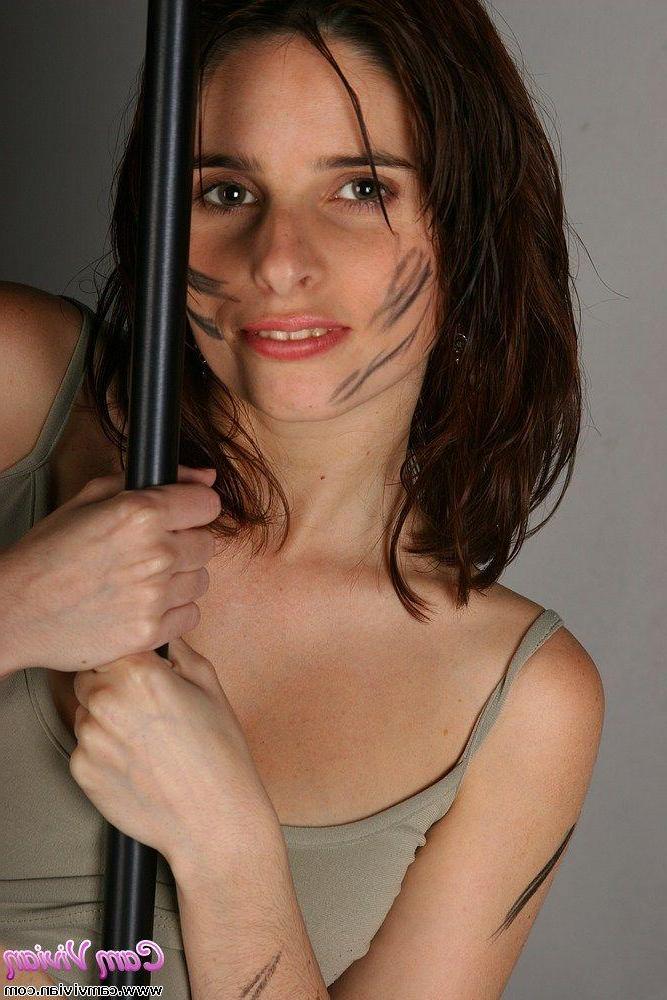 19P Pictures of Cam Vivian dressed in camo and ready for sex