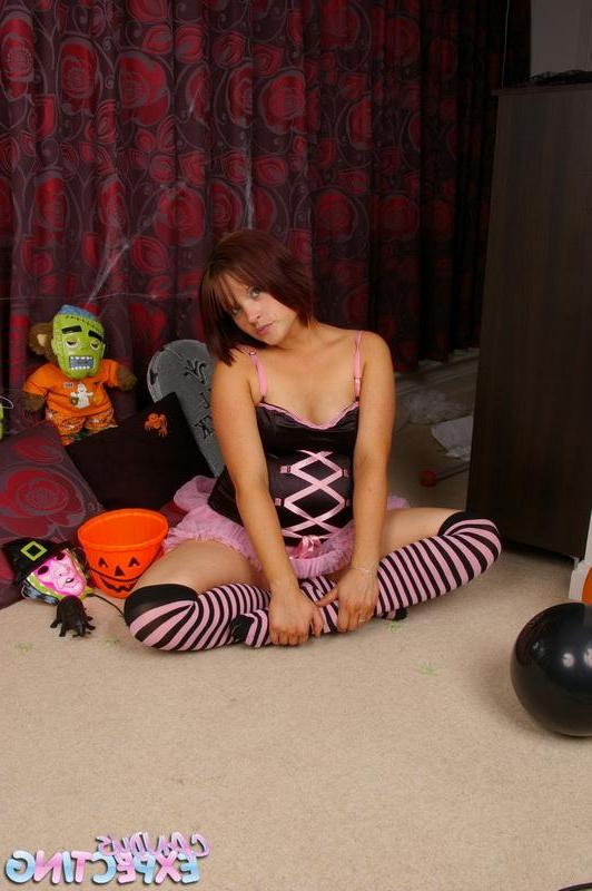 16P Pregnant witch Candy with her bulging belly