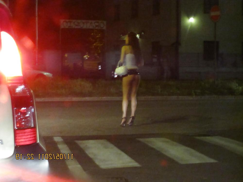 11P Whore on the street in italia