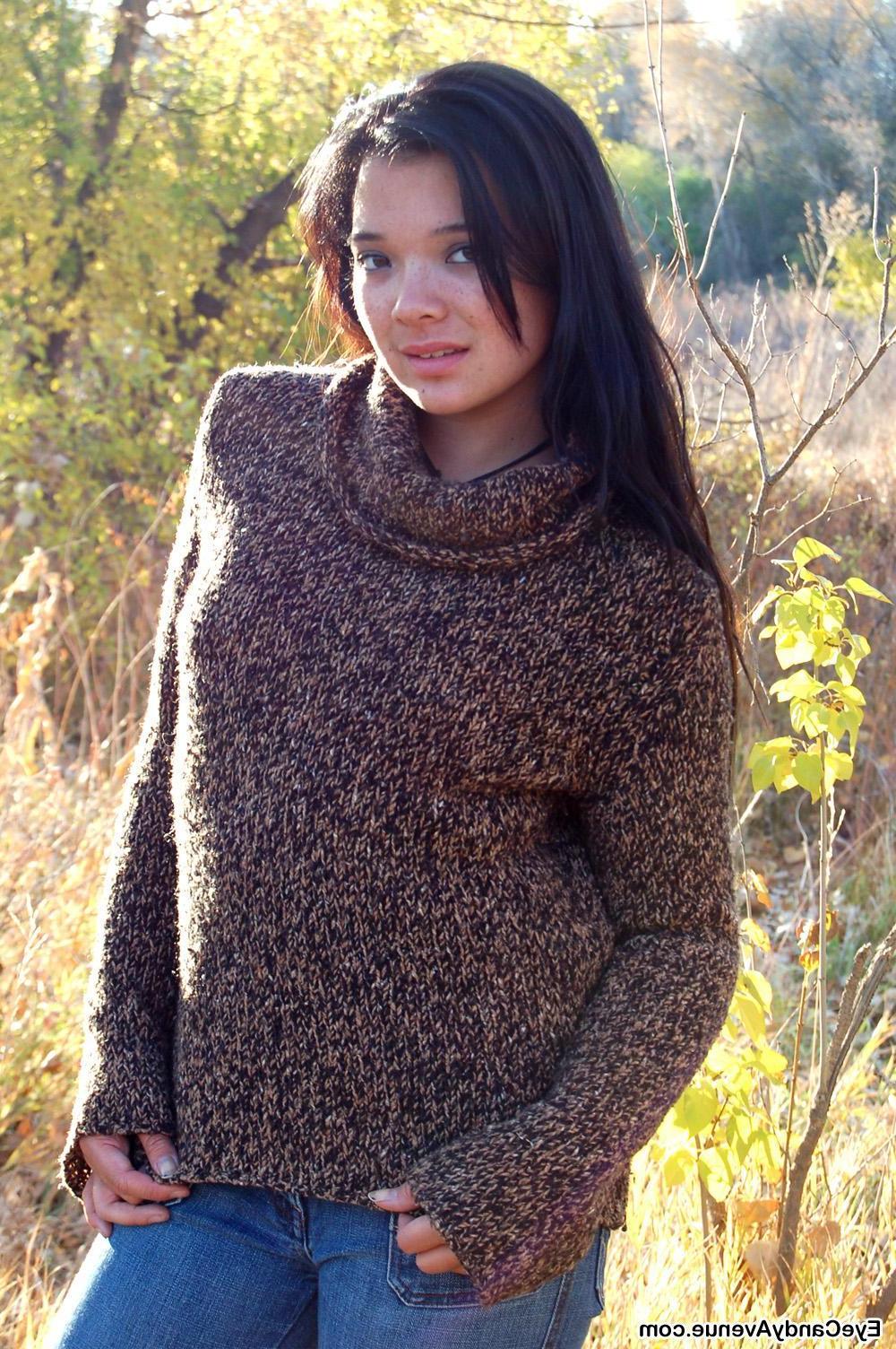 16P Charli takes off her fall sweater and reveals her tiny titties and hot pussy.
