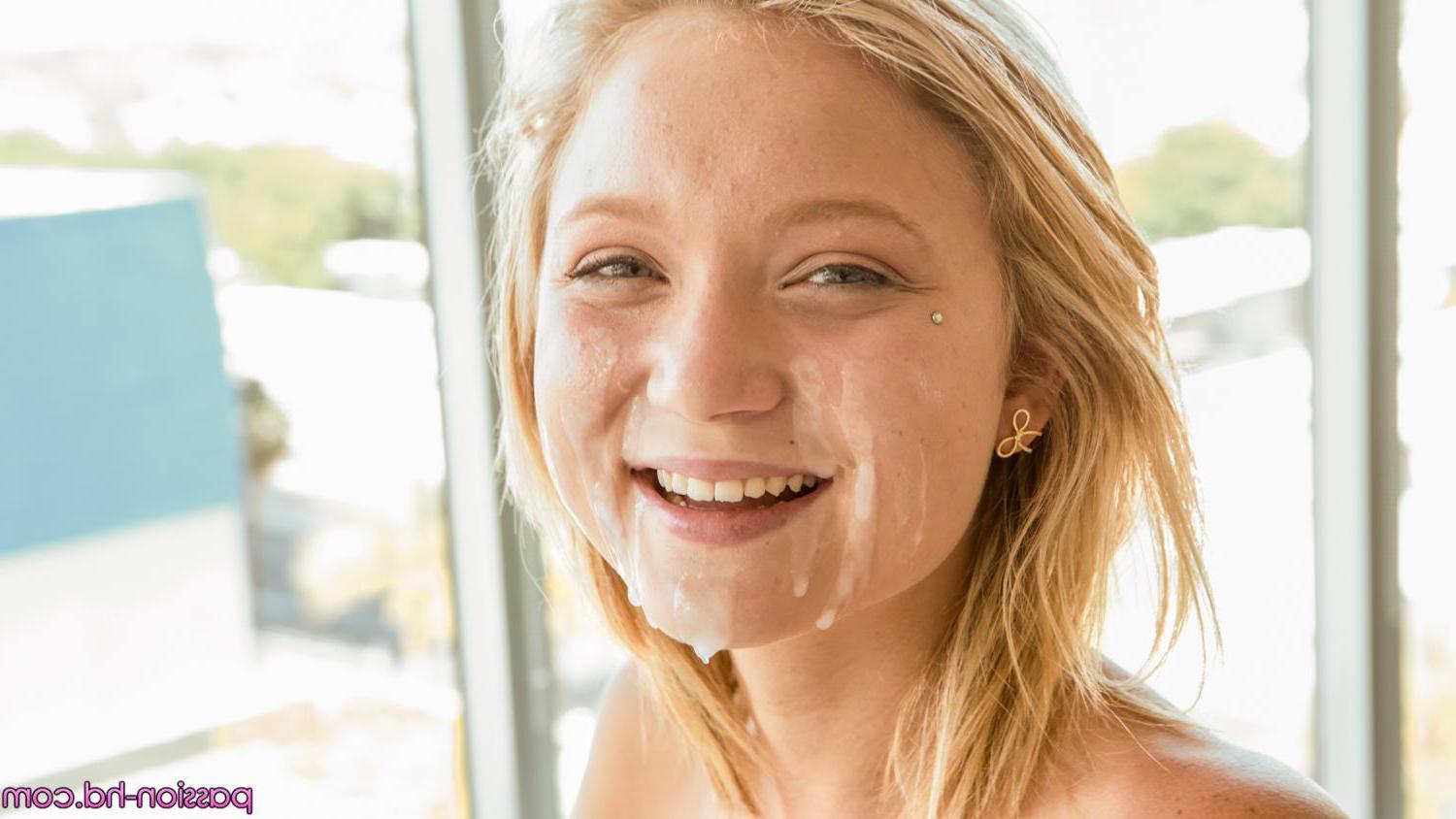 16P Cute blonde Dakota Skye gets honey dripped all over her sweet pussy