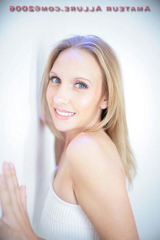 16P Skinny blonde teen gets banged and creamed good