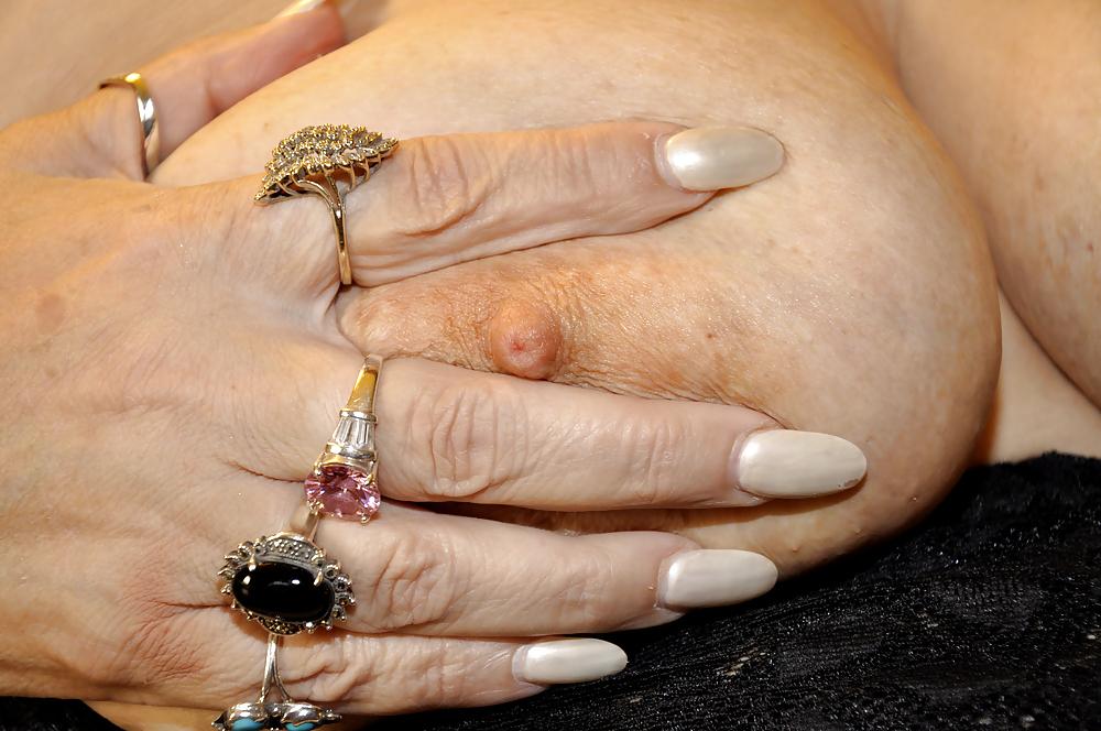 14P Granny Hooker