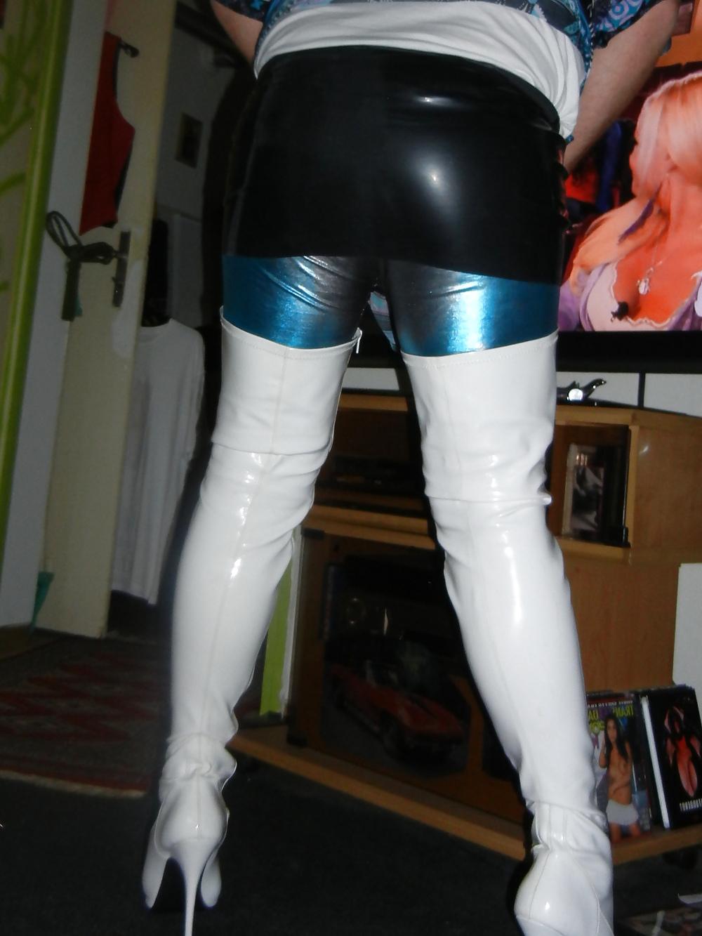6P My old Hot Pants cd amateur