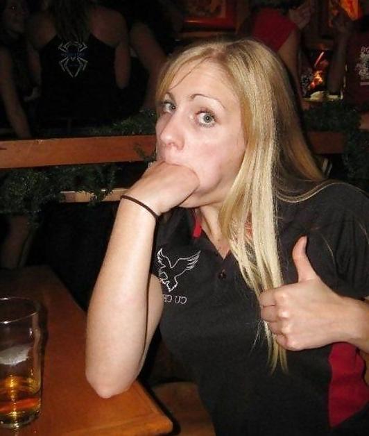 25P Mouth-Fist