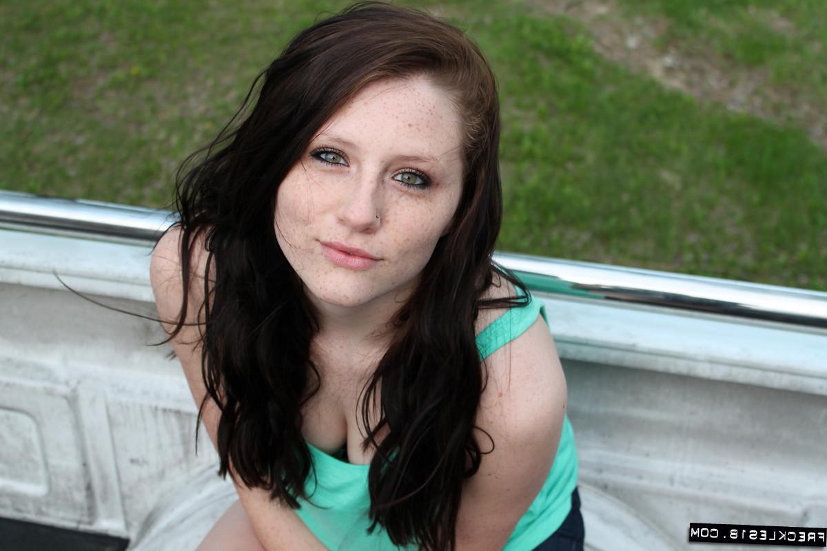 12P Sexy country girl Freckles 18 goes hunting for cowboys
