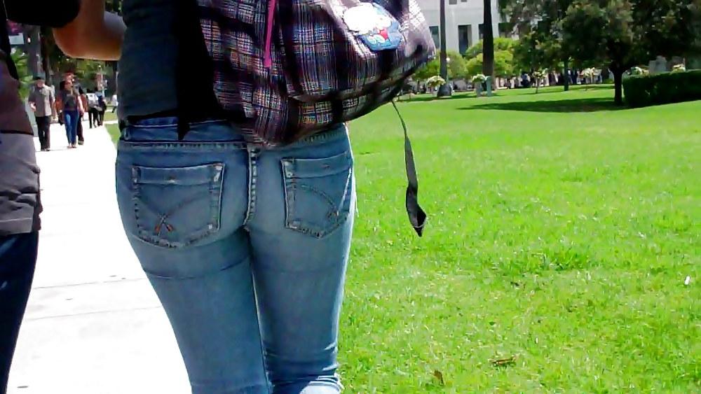 25P Tuesday morning butts & ass in jeans on parade
