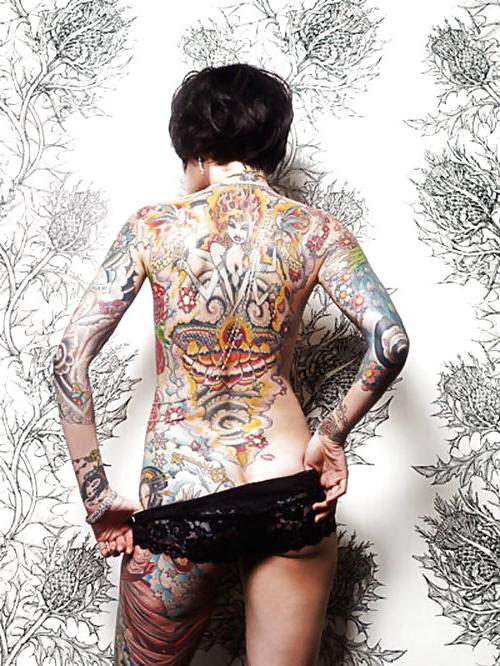 25P Nude tattooed   asia girls naked