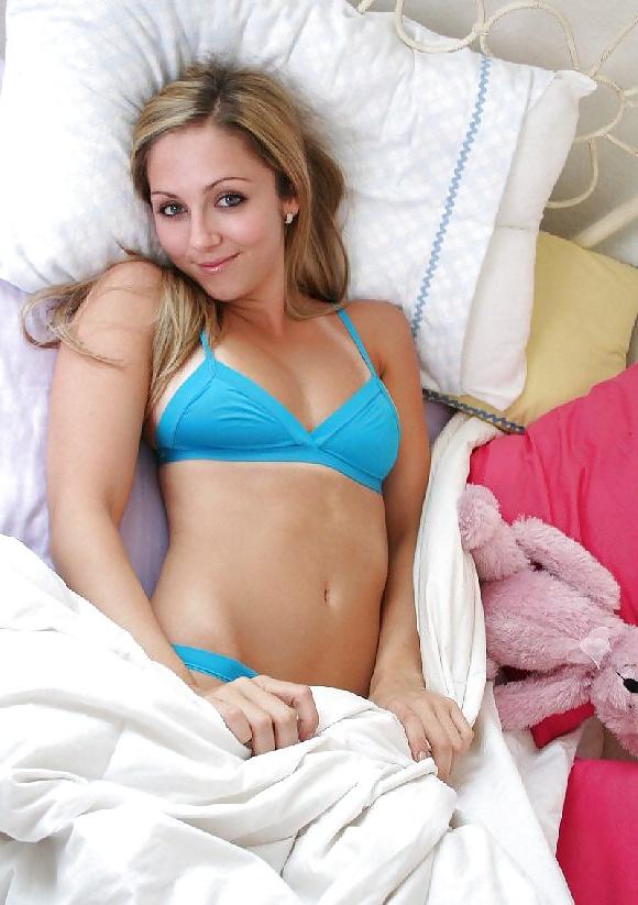 25P Who wins Young Tits or Young Bras?