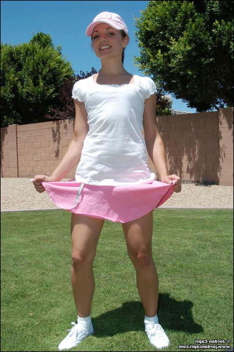 20P Pictures of teen Jordan Capri playing a sexy game of golf