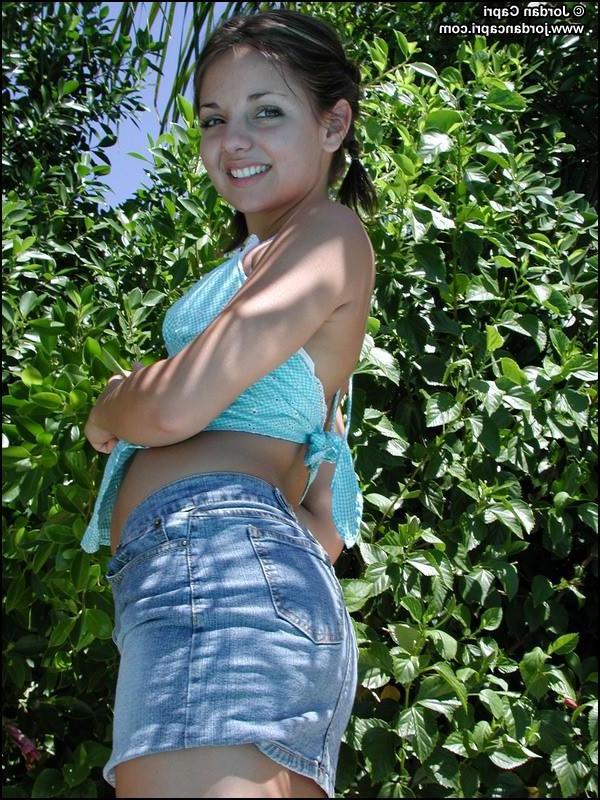 15P Jordan outside stripping off her shorts