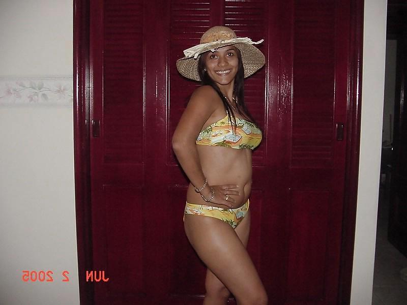 25P SONALI - BEAUTIFUL & PERFECT TEEN