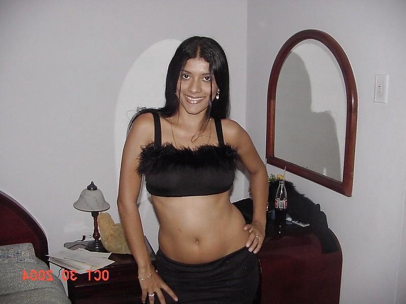 25P SONALI - BEAUTIFUL & PERFECT TEEN