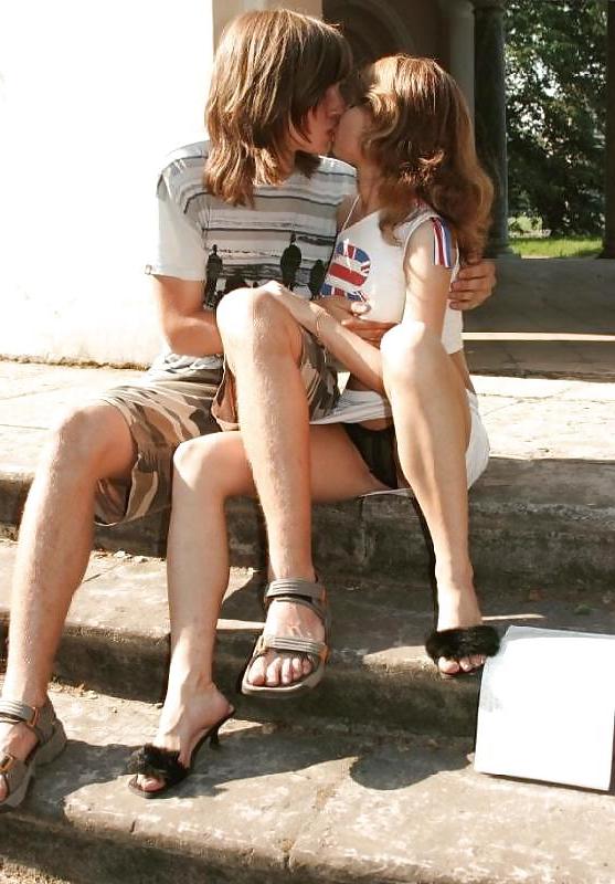 15P Young couple fucking outdoor by Sail