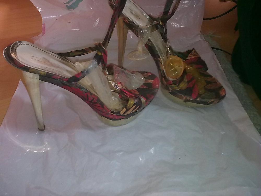 10P Whore shoe