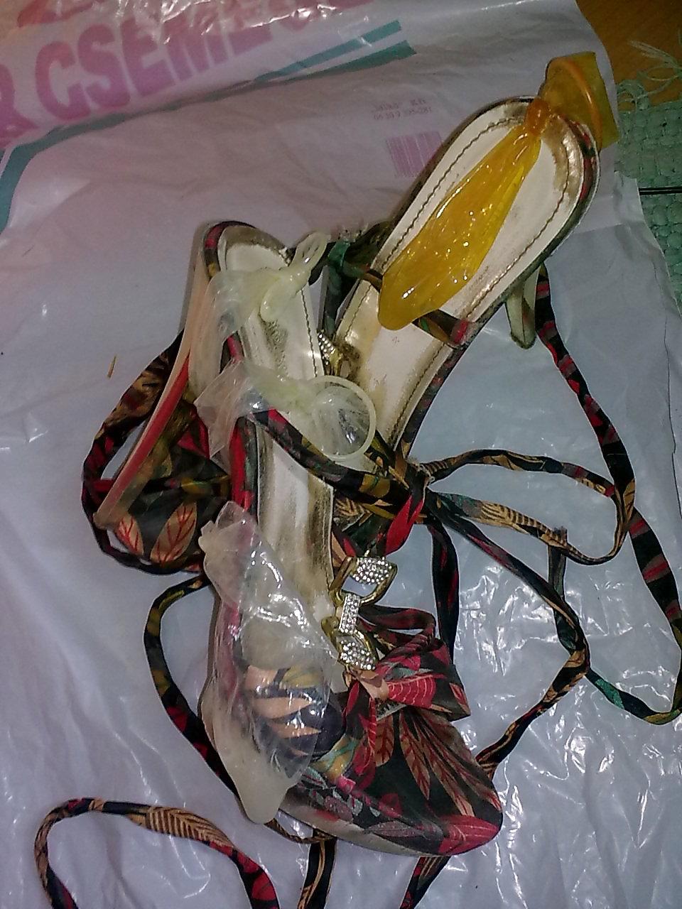 10P Whore shoe