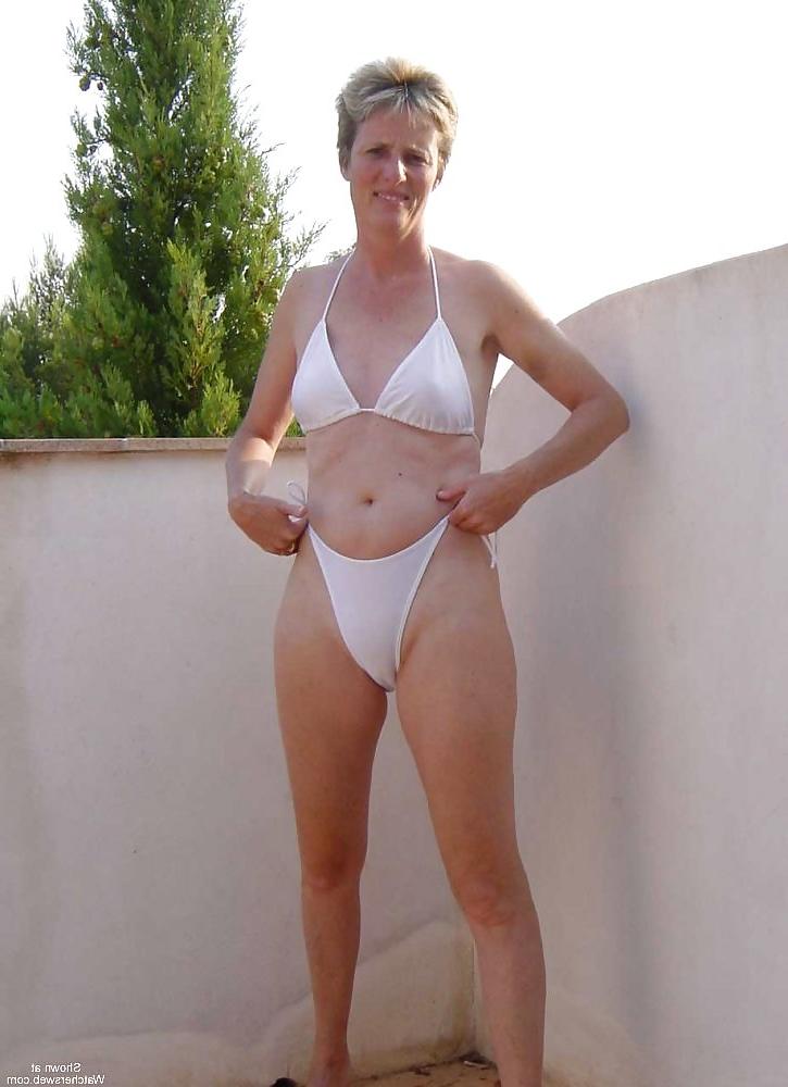 15P Cameltoes