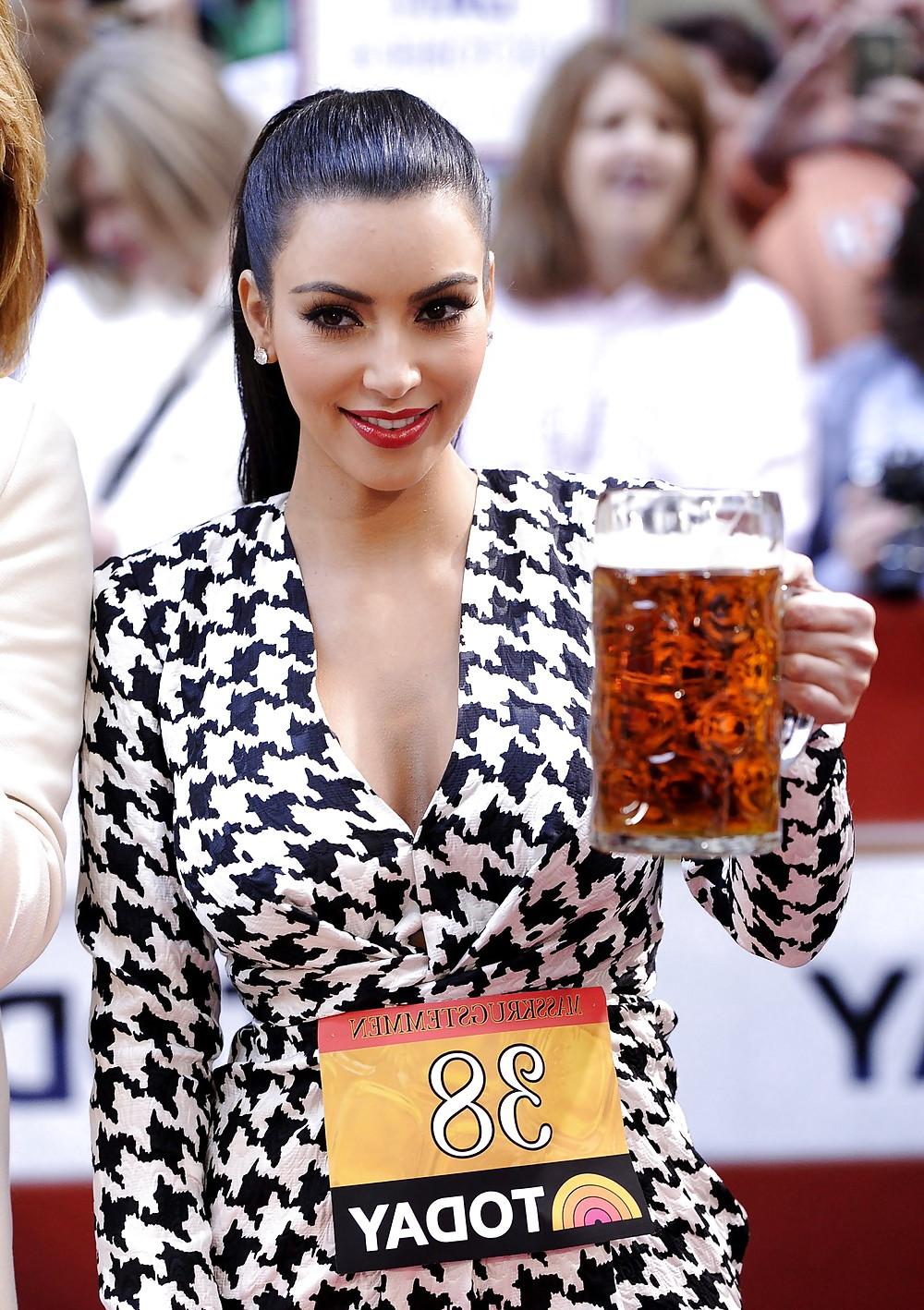 20P Kim Kardashian on Today Show in New York
