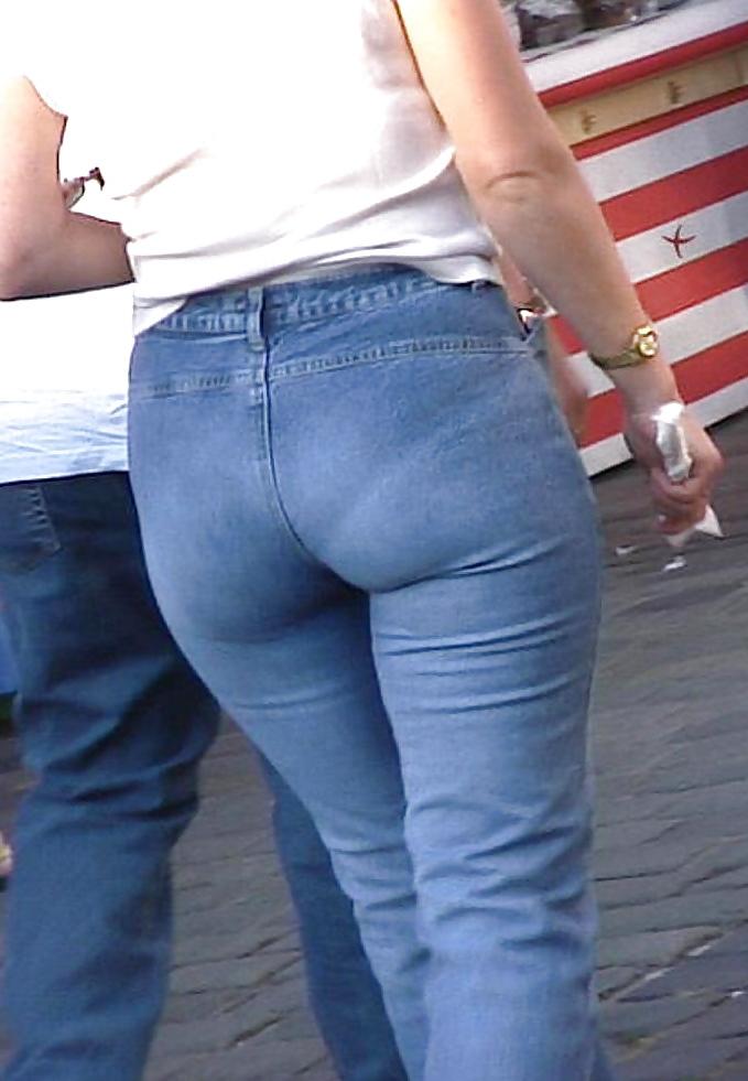 25P Some more sexy jeans